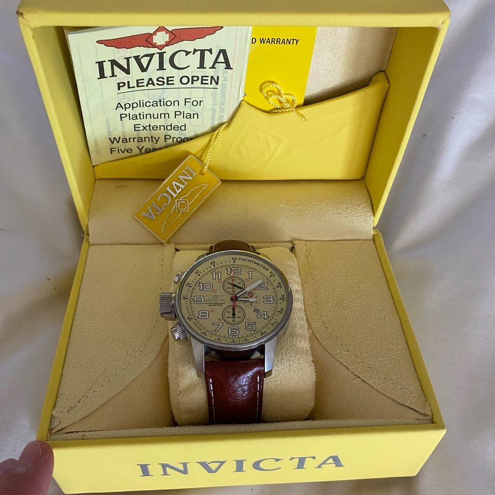 Invicta Watch Model 2772 - Picture 3 of 5
